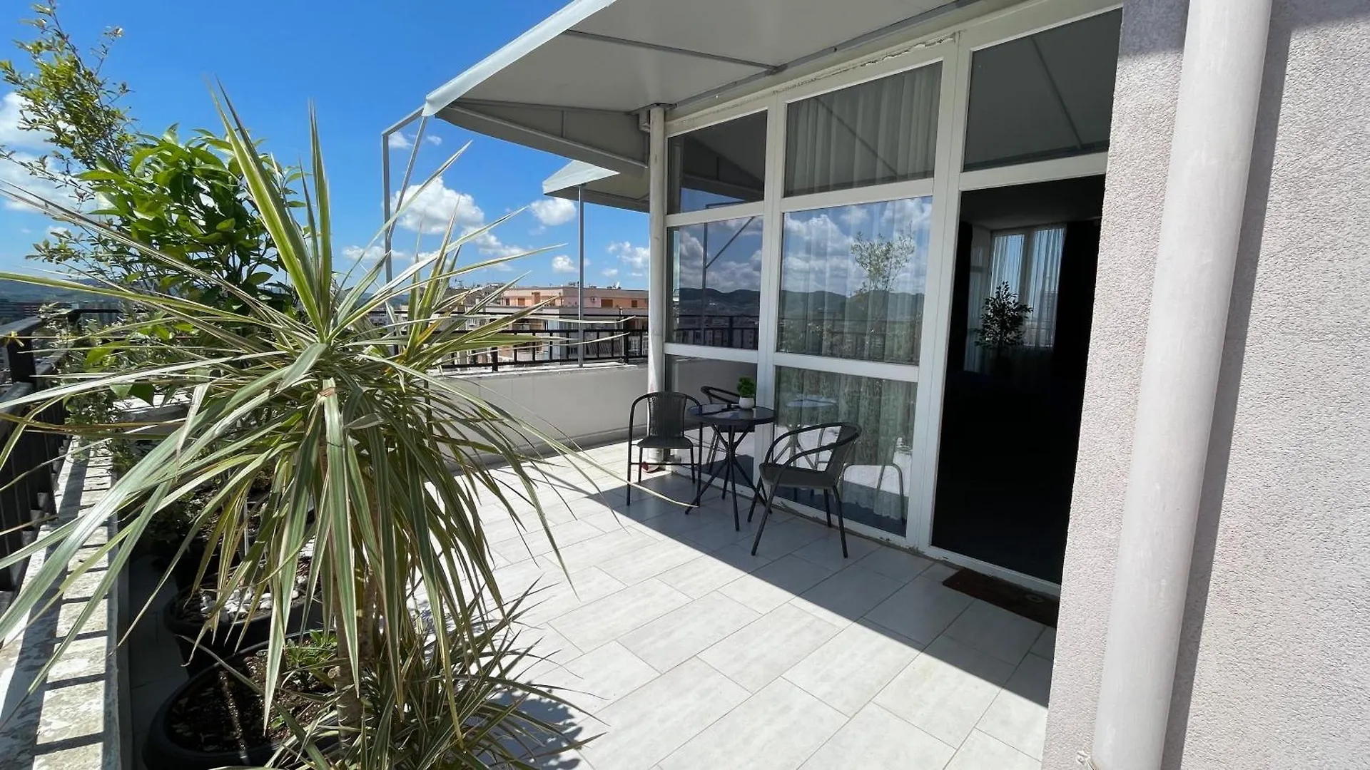 30°Bs Rooftop Tirana Apartment